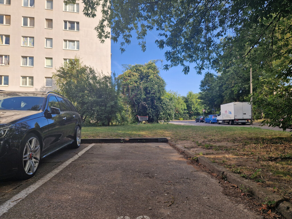 Richard-Paulick-Straße 5, 06124 Halle (Saale)