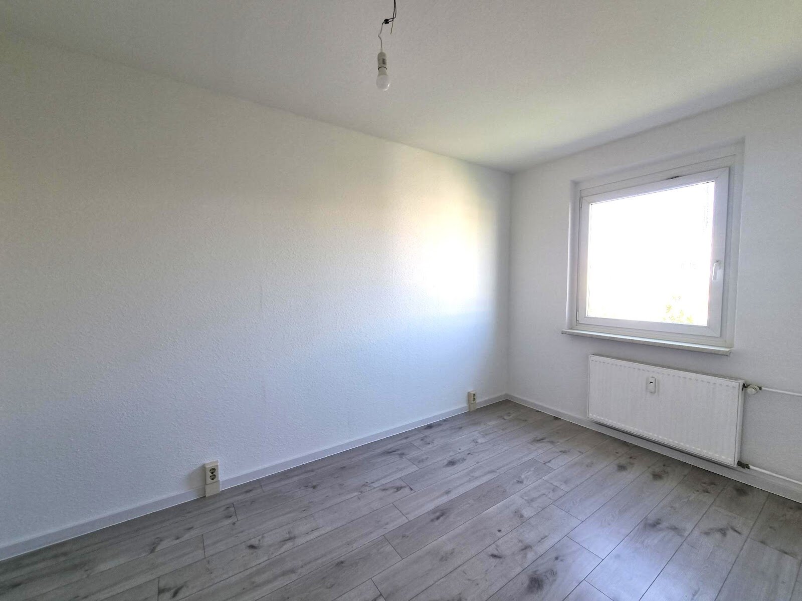 Bruno-Taut-Ring 166, 39130 Magdeburg