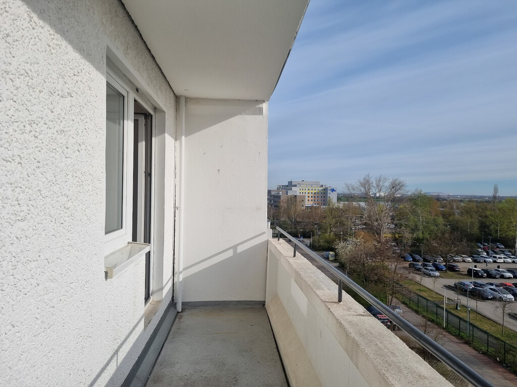 Bruno-Taut-Ring 166, 39130 Magdeburg