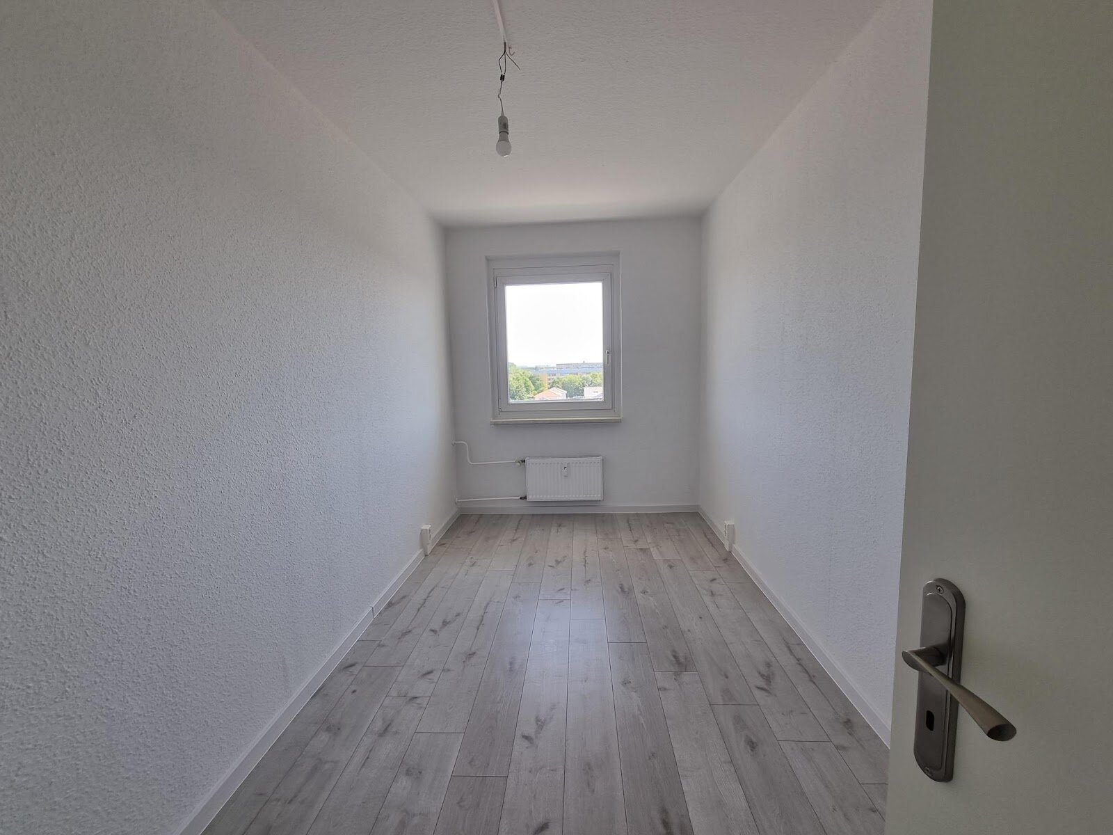 Bruno-Taut-Ring 166, 39130 Magdeburg