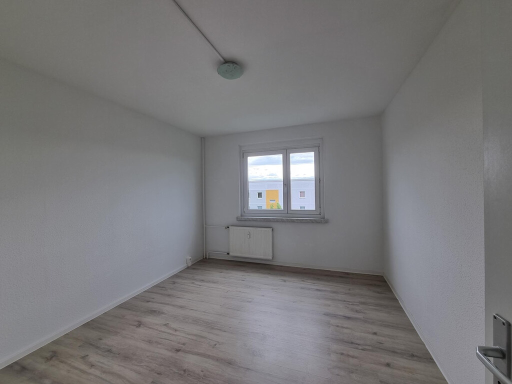 Bruno-Taut-Ring 174, 39130 Magdeburg