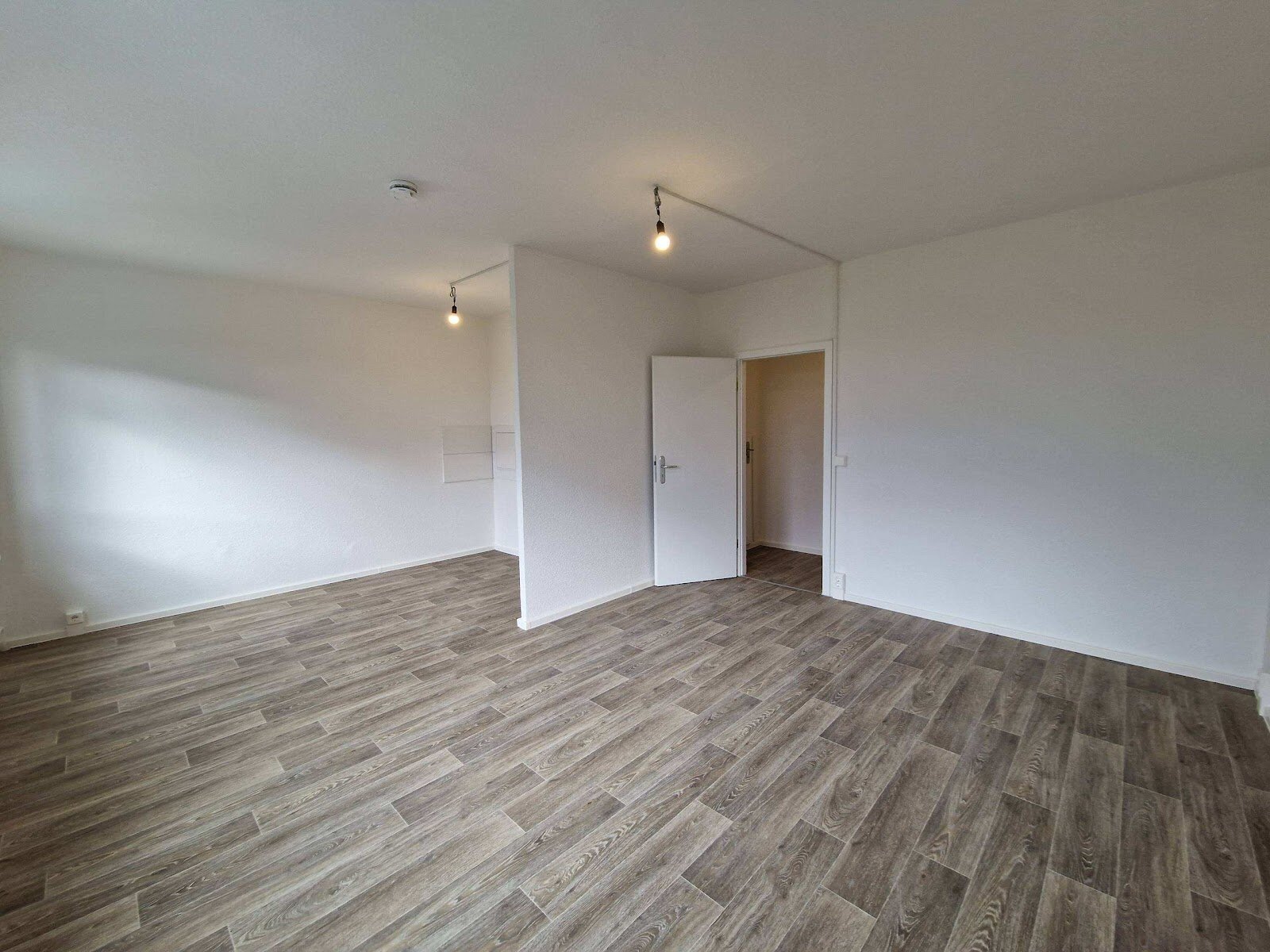 Am kleinen Feld 38, 04205 Leipzig