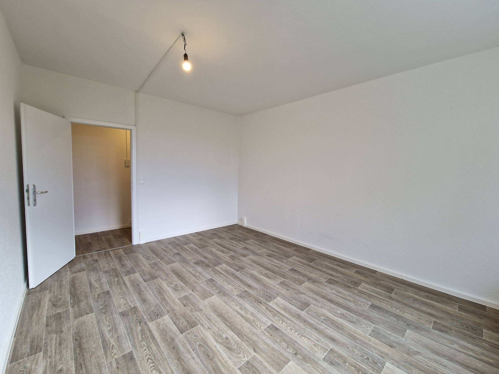 Am kleinen Feld 38, 04205 Leipzig